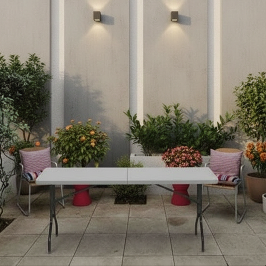 שולחנות וכיסאות מתקפלים מפלסטיק