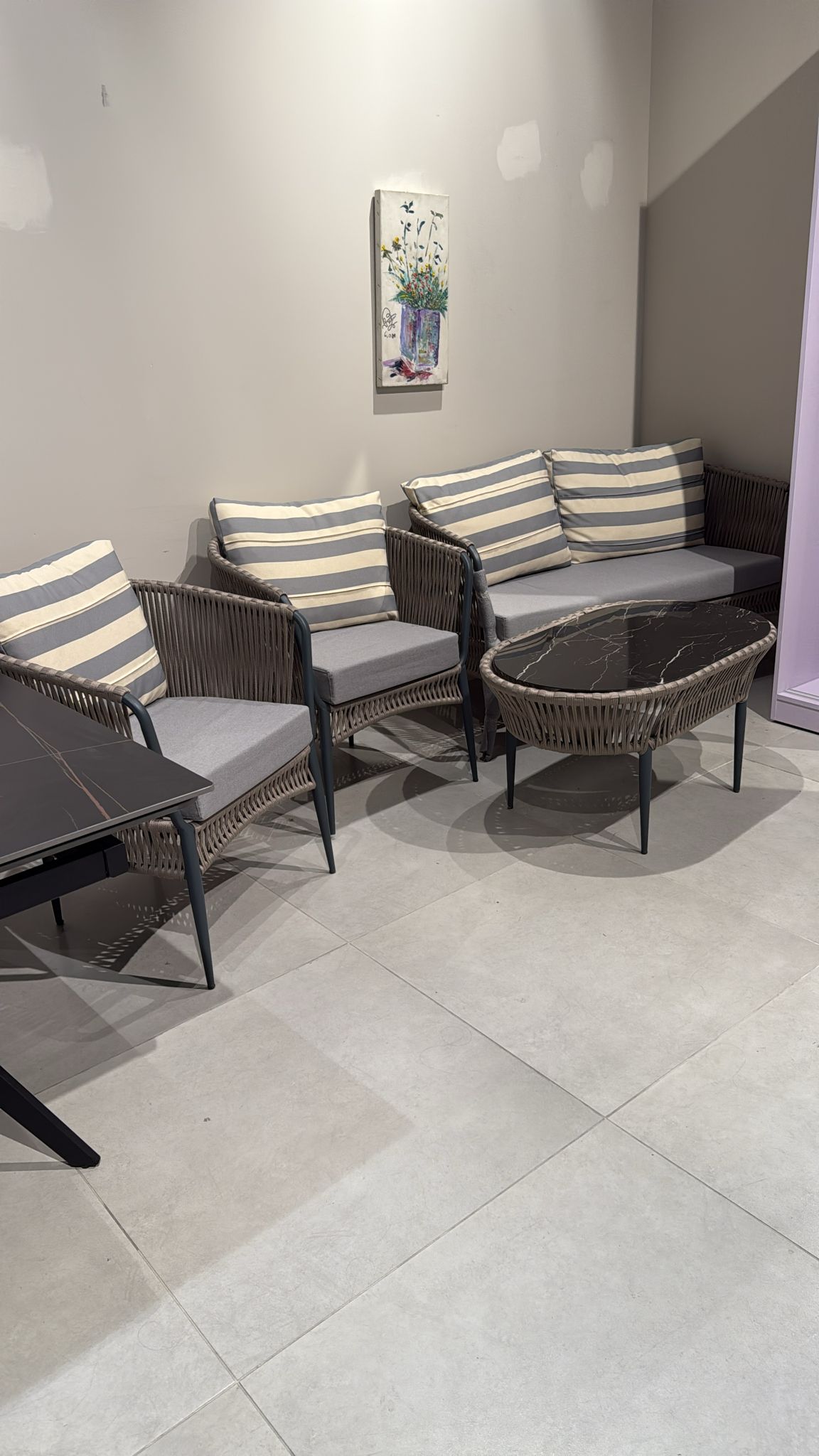 סט לגינה מעוצב מתצוגה | המבורגר ברוס