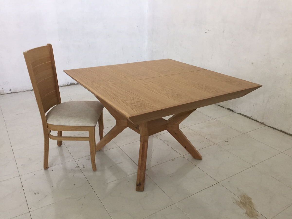 שולחן לפינת אוכל מרובע נפתח ניתן להזמין לפי מידה 5598879 | המבורגר ברוס