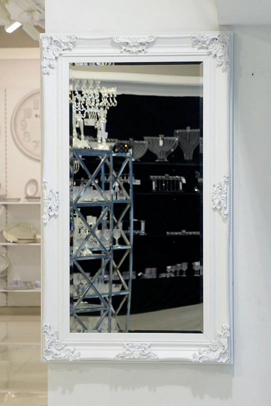 מראה מעוטרת 884775 | המבורגר ברוס