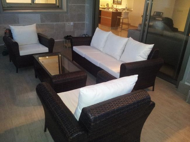 דגם סט גינה רומל תלת מושב | המבורגר ברוס