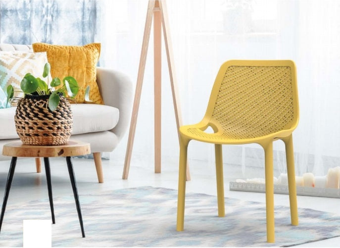 כיסא סיכה פלסטיק בעיצוב חדשני ומיוחד דגם 5698