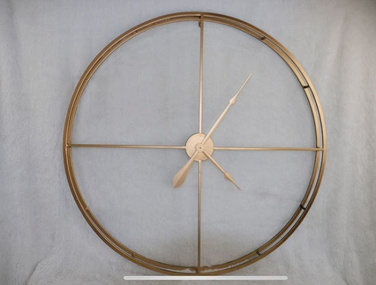 שעון קיר גאומטרי זהב 00234 | המבורגר ברוס