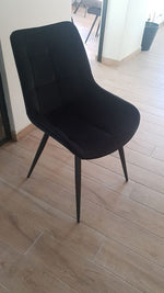 כיסא מרופד שחור 256 | המבורגר ברוס