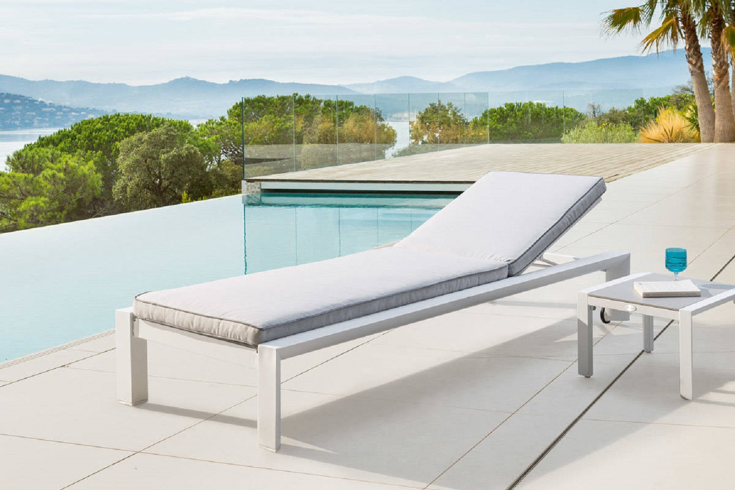 מיטת שיזוף אלומיניום68256 | המבורגר ברוס