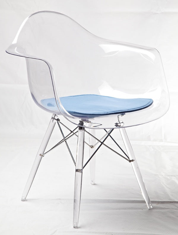 כסא שקוף עם ידיות לפינת אוכל 11663348 | המבורגר ברוס