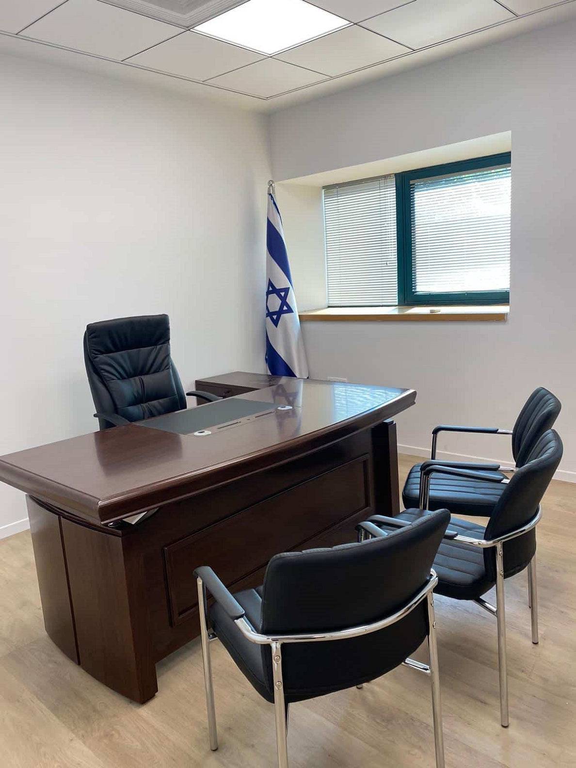 שולחן מנהלים דגם 383120 | המבורגר ברוס