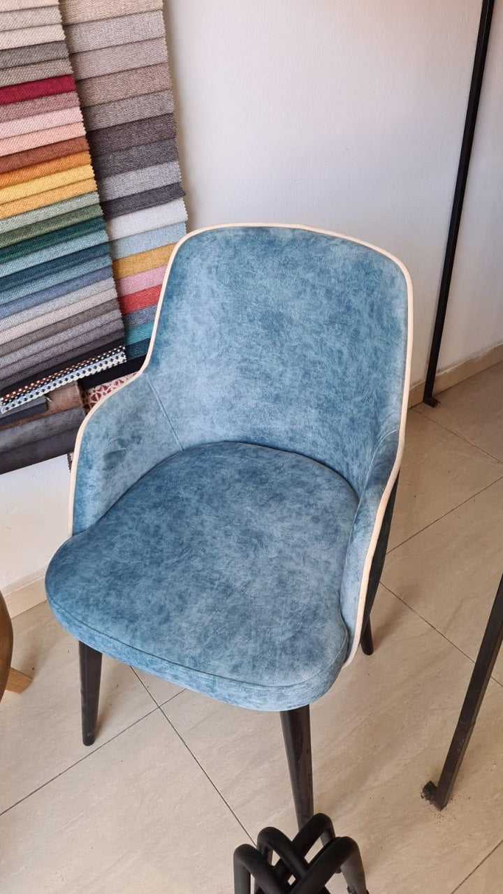 כסא לפינת אוכל מרופד ייצור 1119