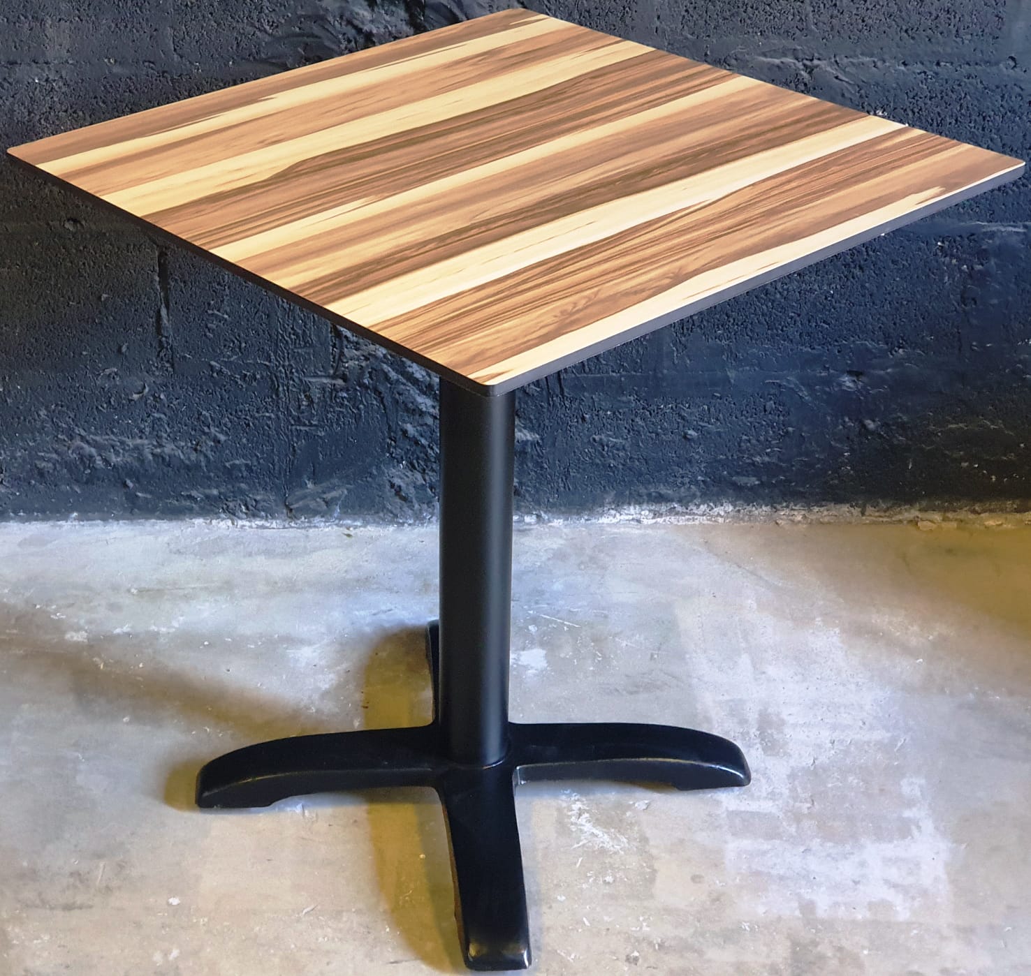 פלטה HPL 5443 | המבורגר ברוס