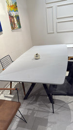 שולחן 2  מטר נפתח ל-3 מתצוגה | המבורגר ברוס