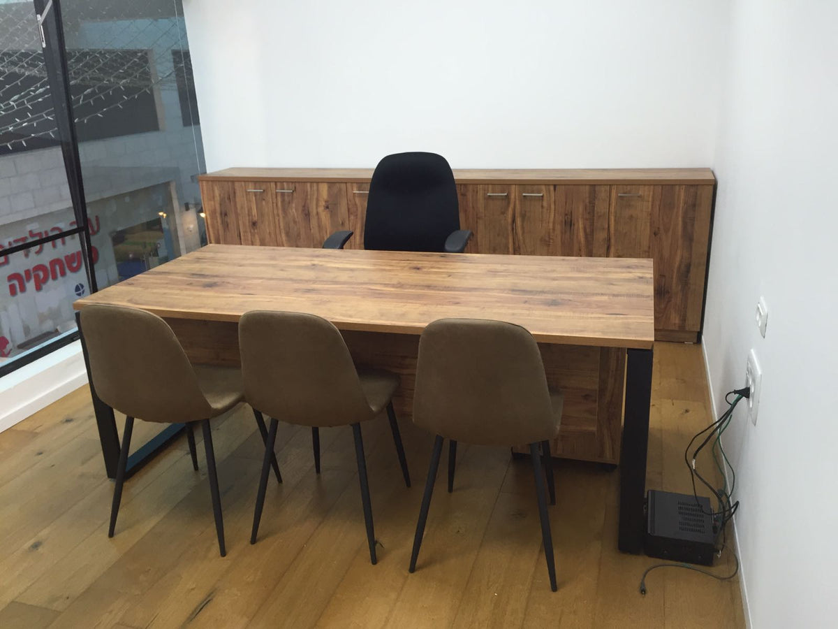 שולחן פלטה 28 מ"מ: שולחנות עבודה בהתאמה אישית | המבורגר ברוס
