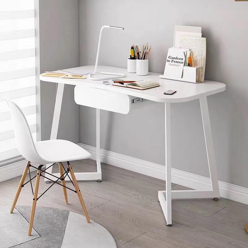 שולחן מחשב נתנאל 111575 | המבורגר ברוס