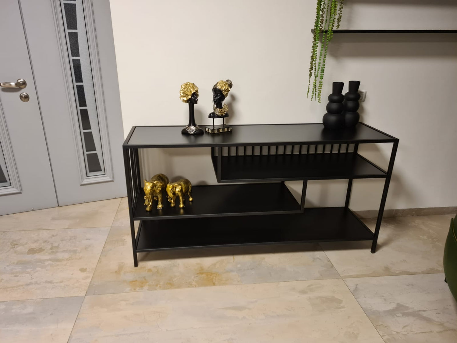 קונסולה מתכת 6636 | המבורגר ברוס