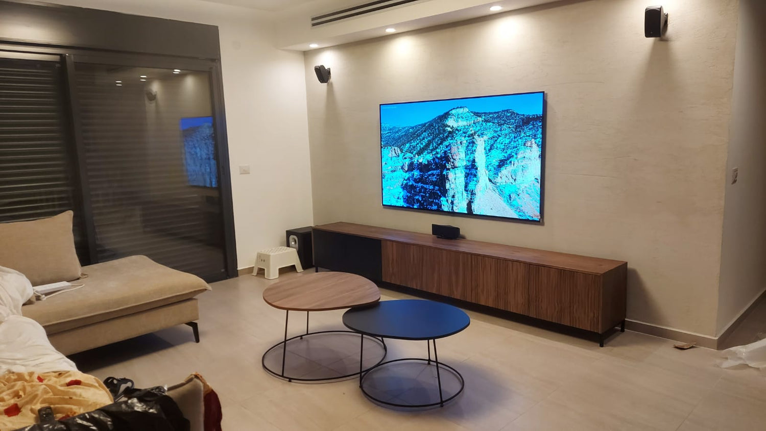 מזנון טלוויזה מודרני 21897