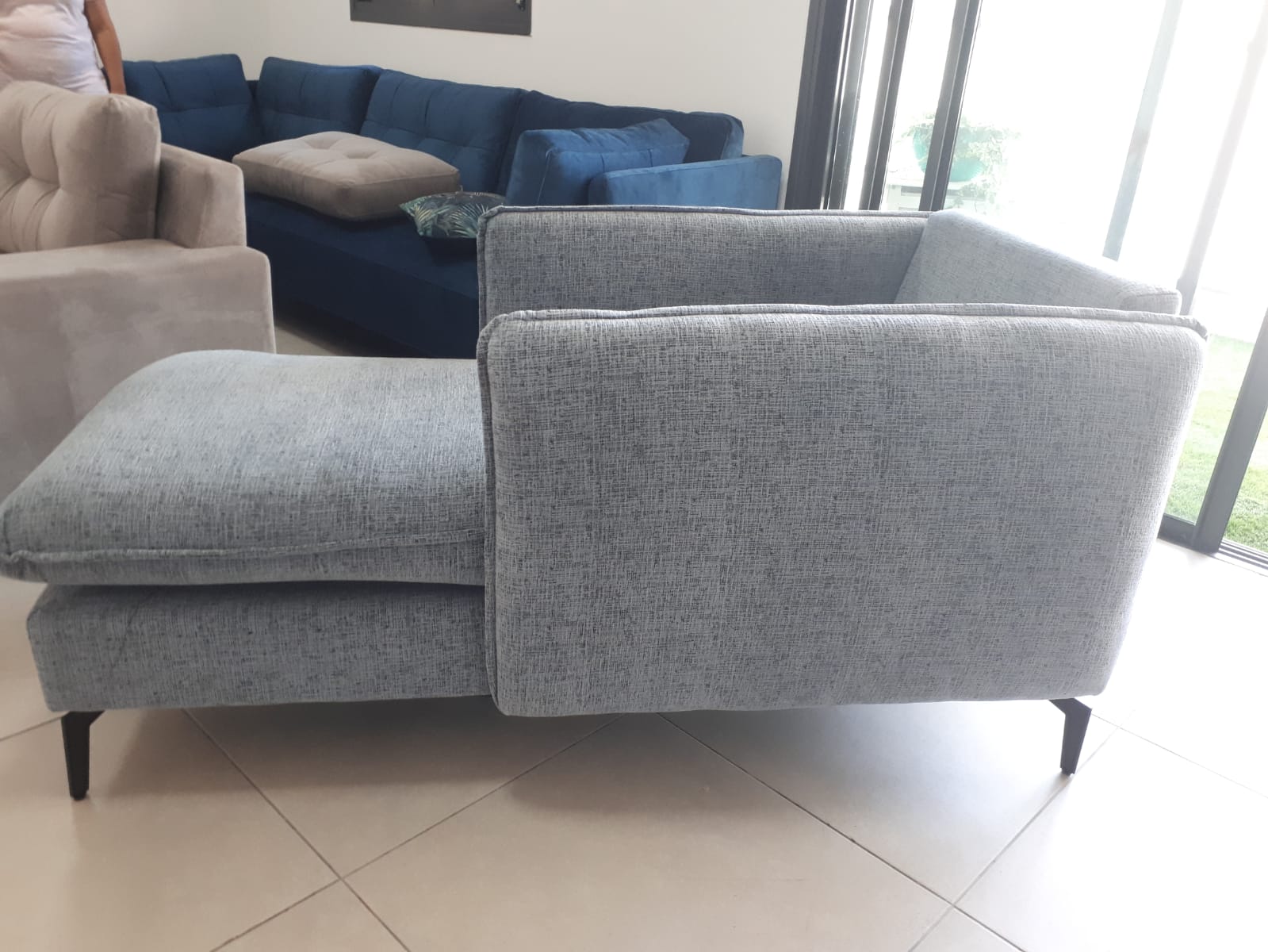 כורסא ארוכה מודרנית מפנקת 7855 | המבורגר ברוס