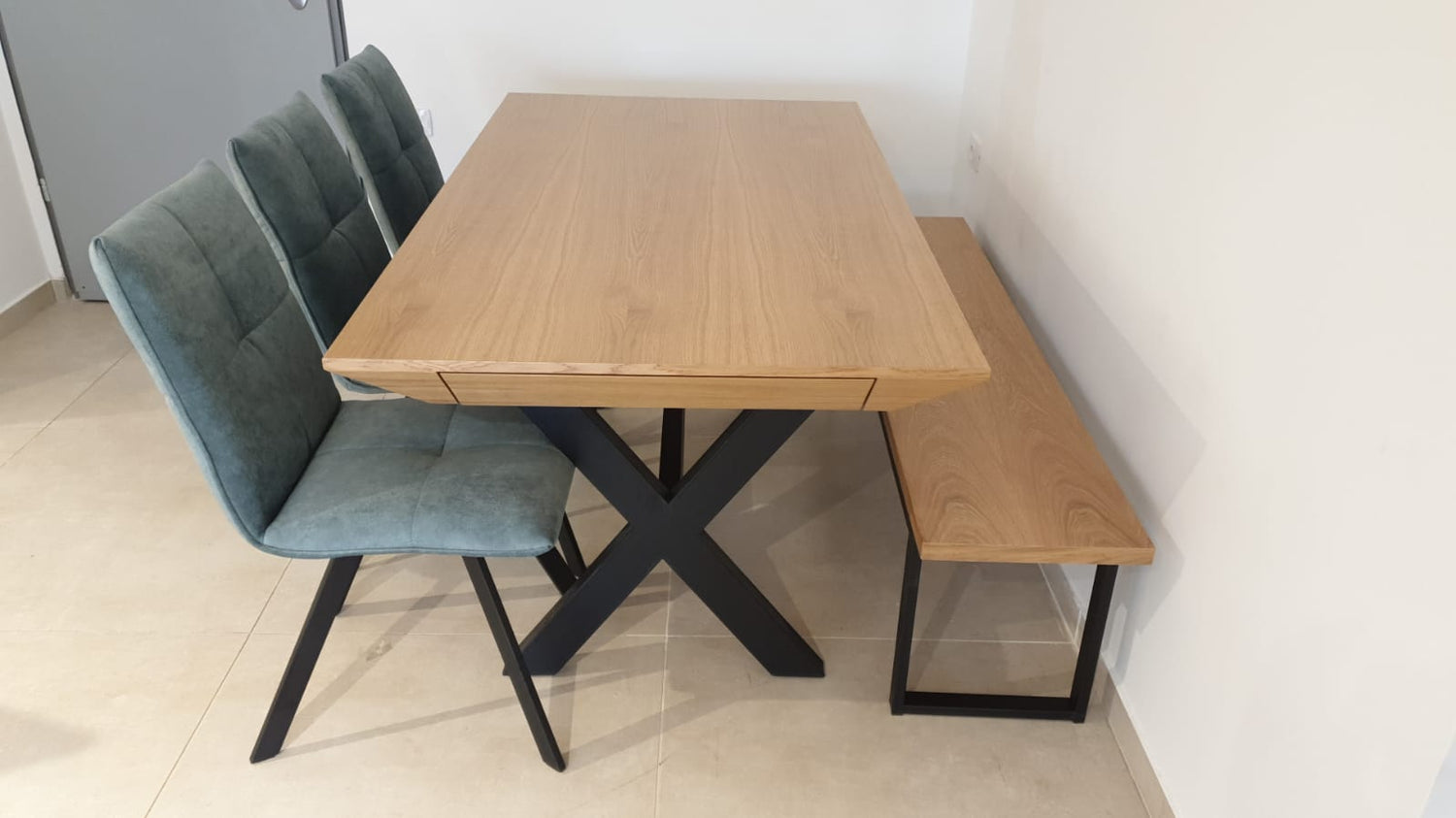 שולחן לפינת אוכל נפתח 200*100 8001 | המבורגר ברוס