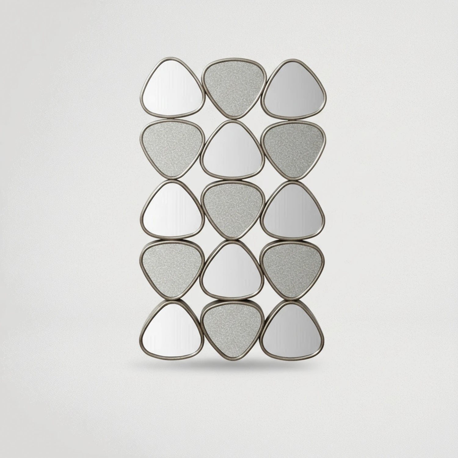 משולש כסף 215