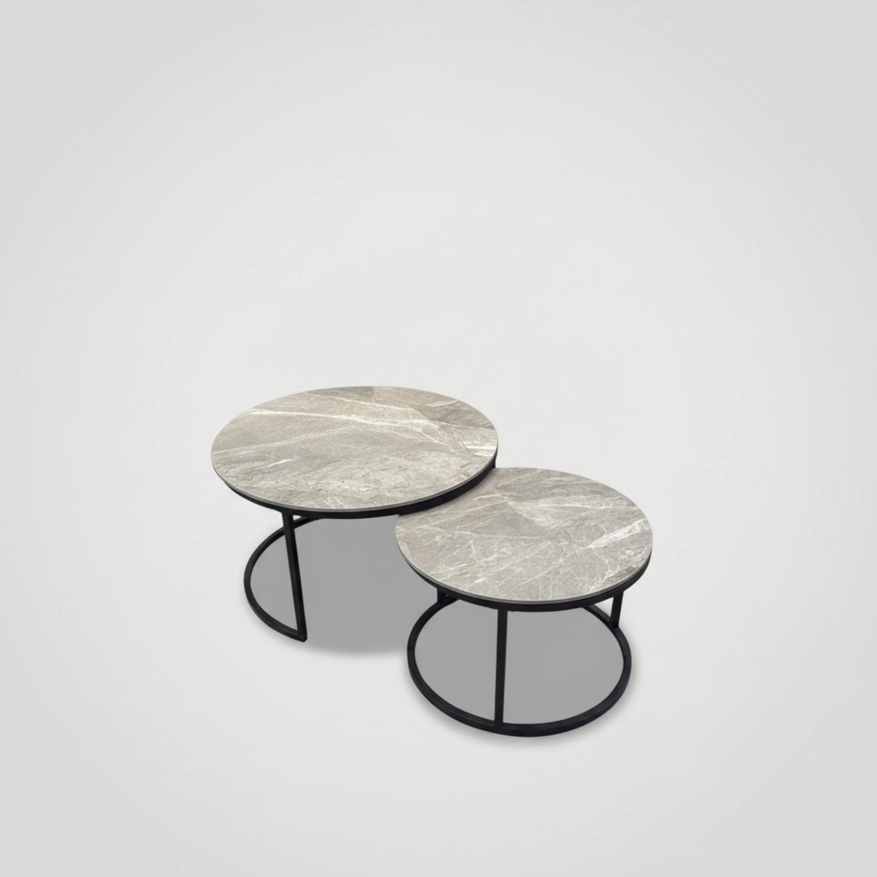 זוג שולחנות לסלון דמוי שיש מתצוגה