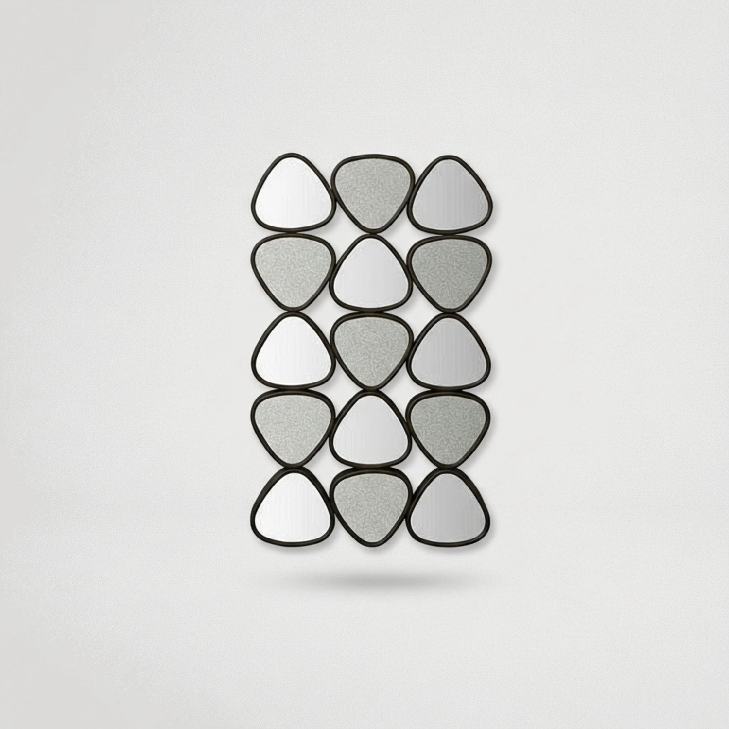 משולש שחור 985