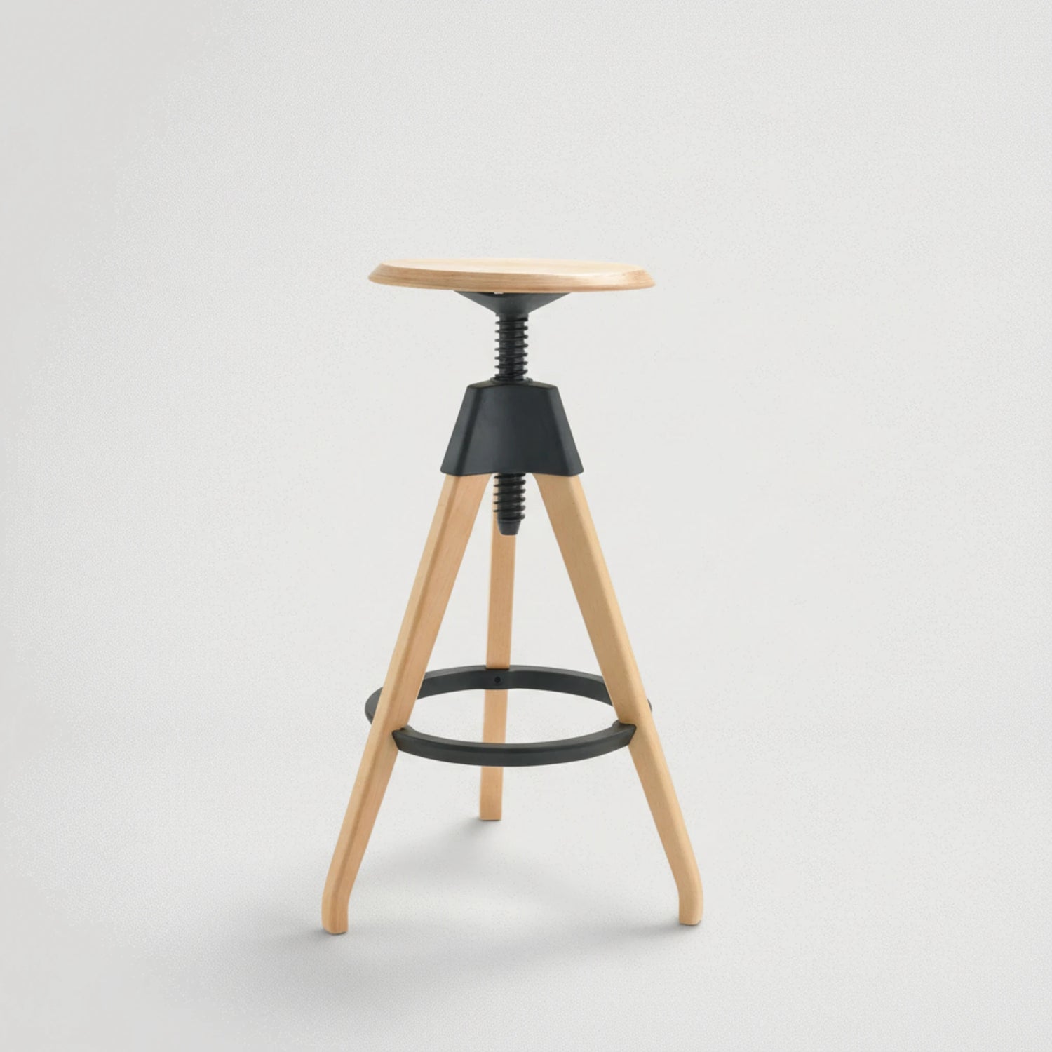 כסא בר מעץ 996478