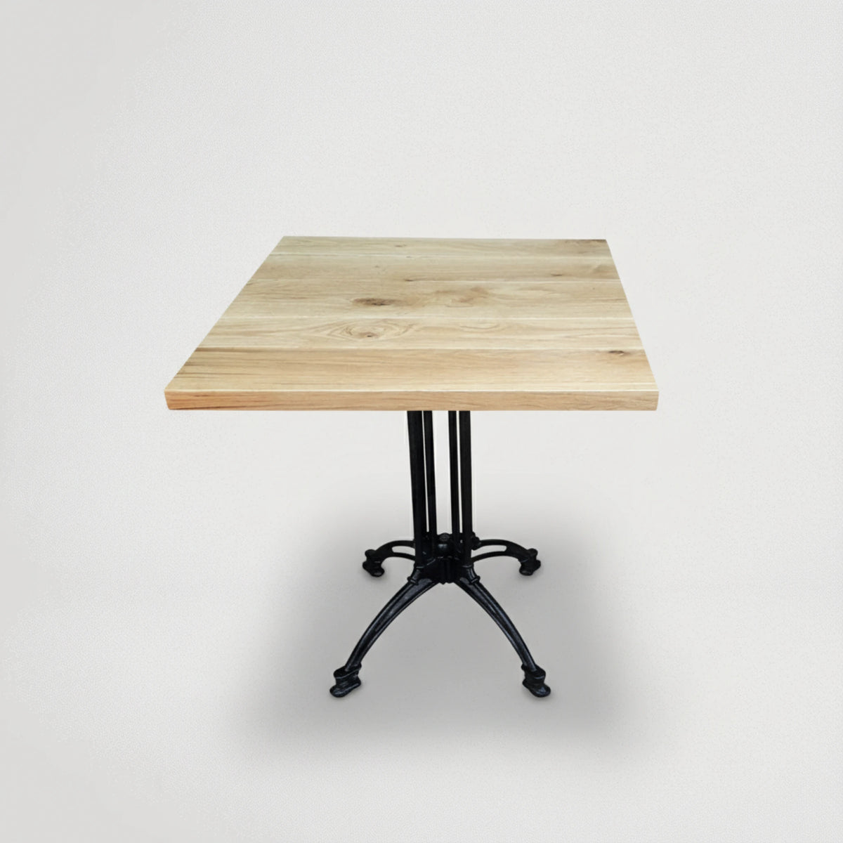 פלטה עץ מלא לבתי קפה ומסעדות 70*70