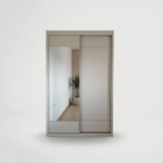 ארון הזזה אורך 130 ס"מ עומק 60 ס"מ גובה 240 ס"מ 3773