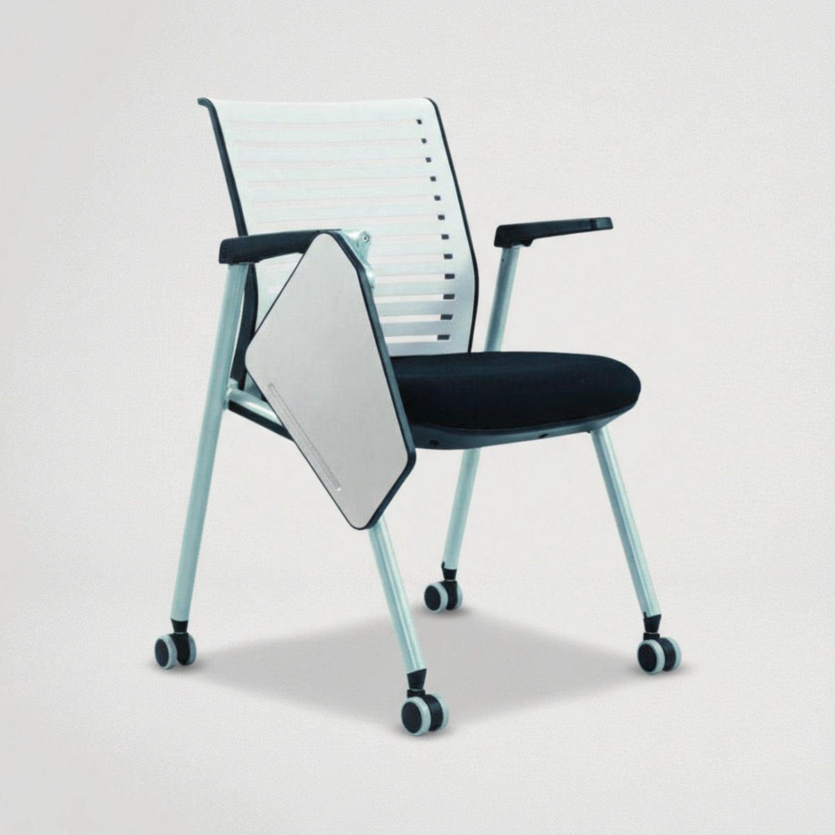 כסא דגם דיניג