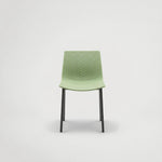 כיסא לפינת אוכל מפלסטיק עם רגל ברזל יציב נוח ואיחותי 7121