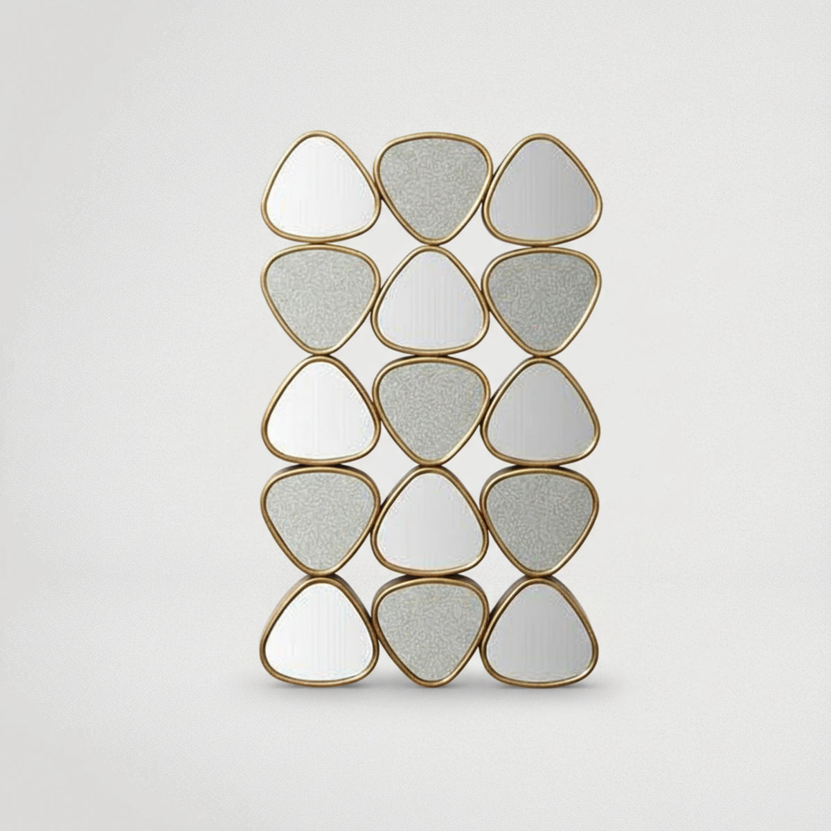 משולש זהב 654