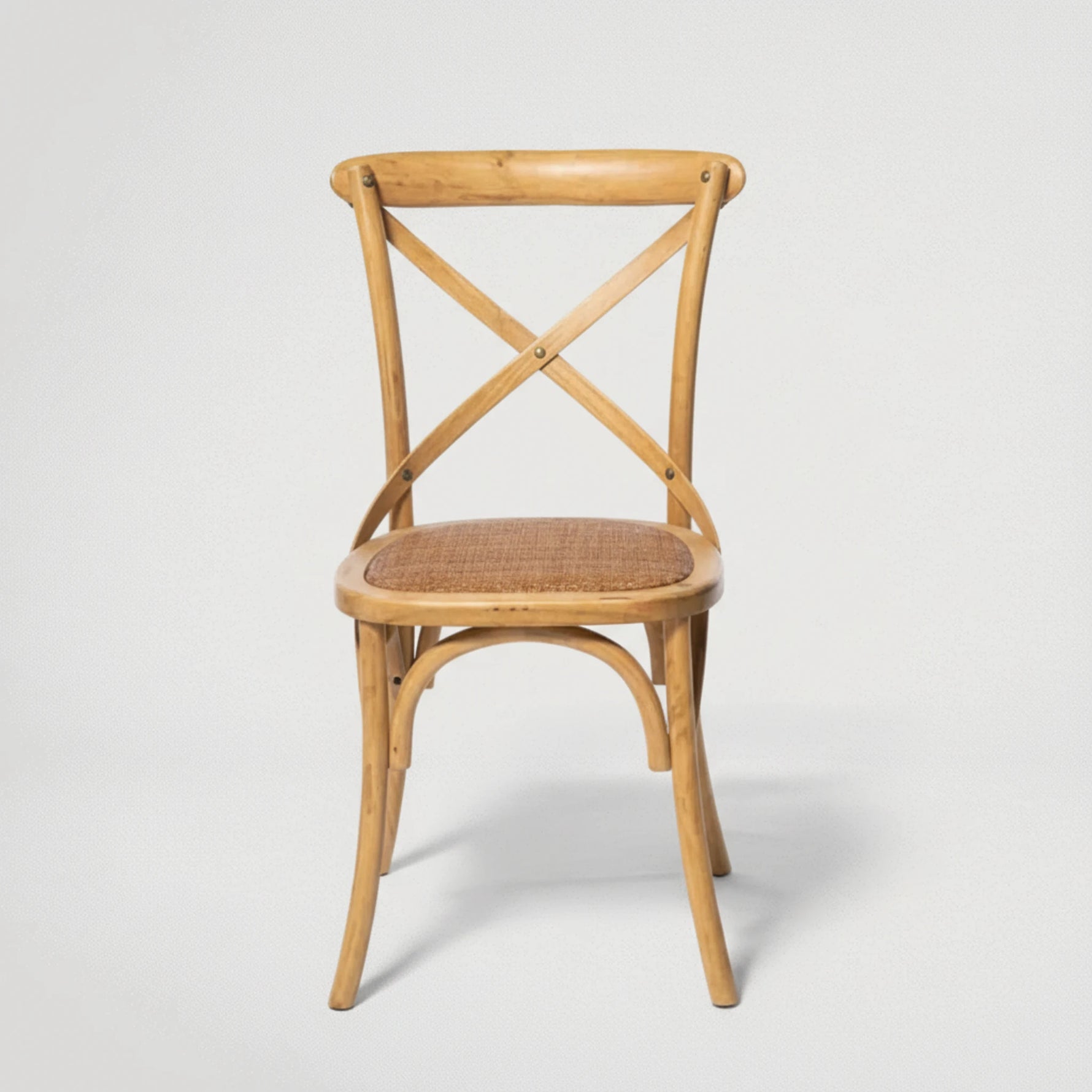 כסא עץ גב איקס דגם מניפיק