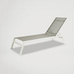 מיטת שיזוף עשויה אלומיניום בשילוב רצועות חזקות דגם 555