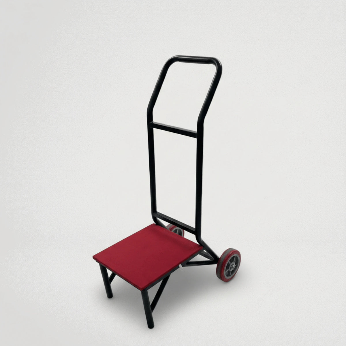 עגלה לכיסאות אולם