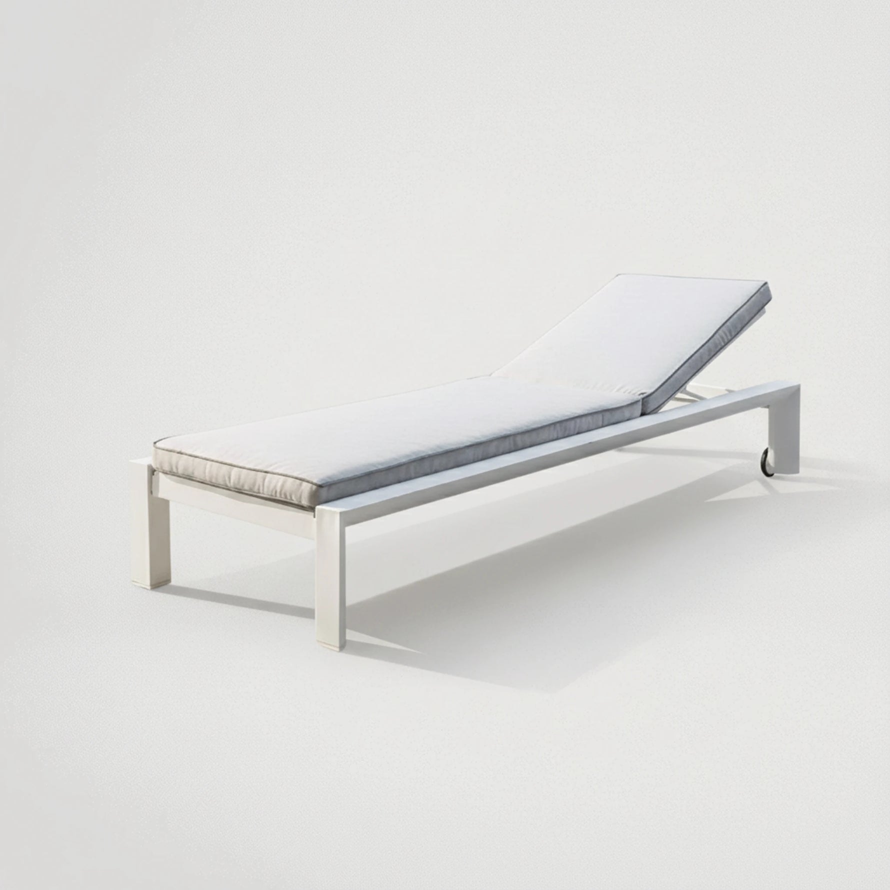 מיטת שיזוף אלומיניום68256