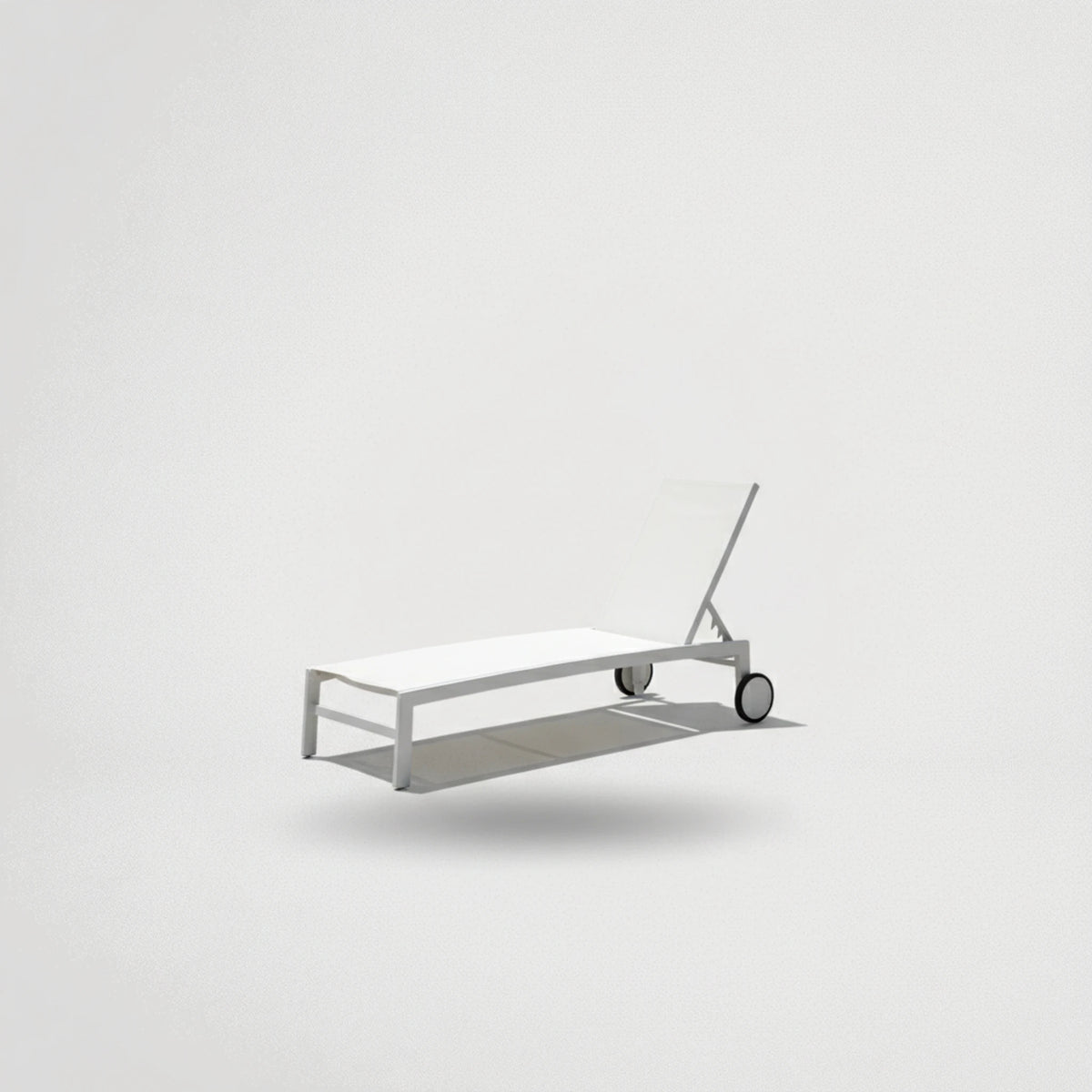 מיטת שיזוף עם גלגלים463826