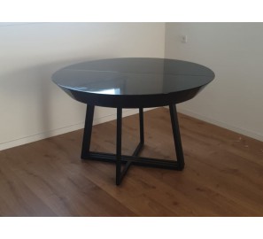 שולחן עגול לפינת אוכל נפתח 8005