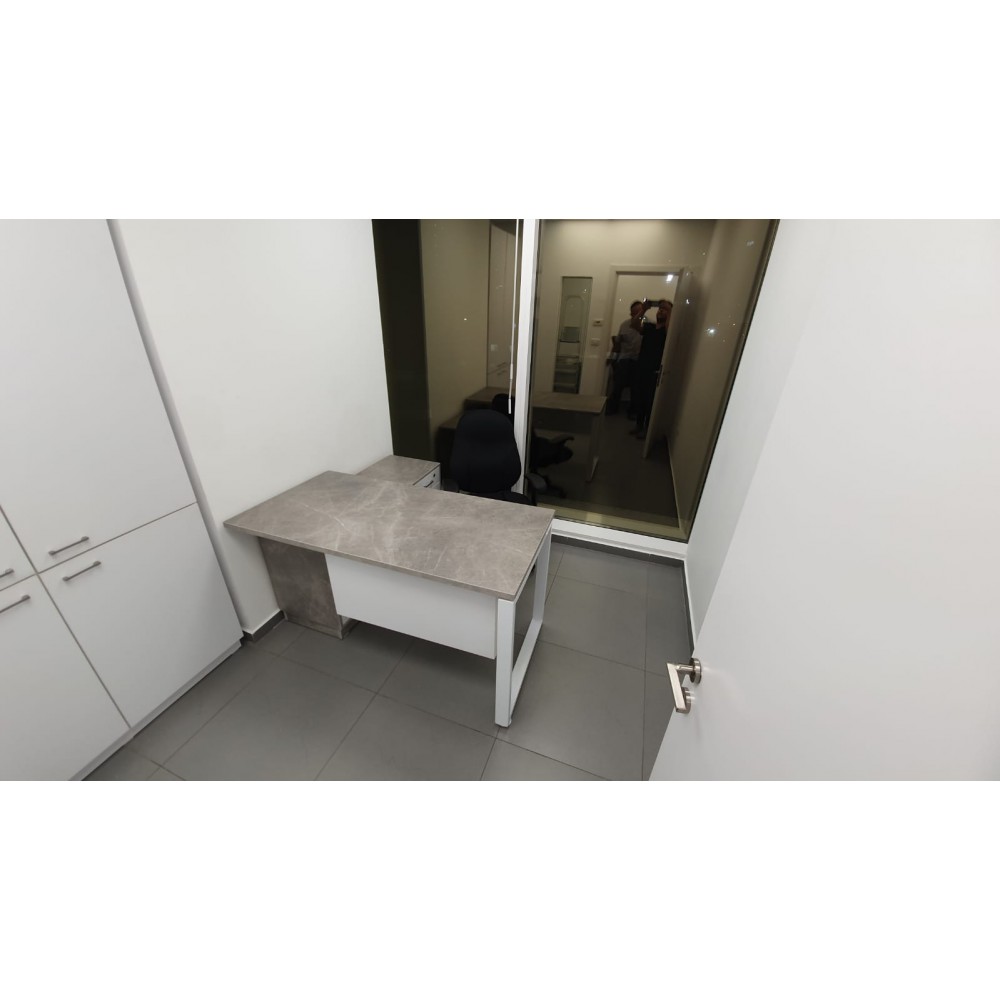 שולחן מנהל פלטה 28 ממ יצור מיוחד