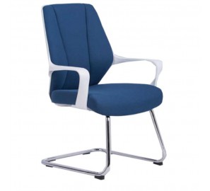 כיסא מרופד עם ידיות דגם 7735 כיסא מרופד עם ידיות דגם 7735