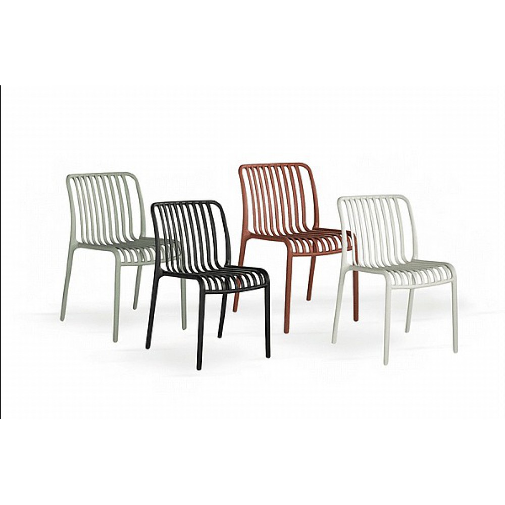 כיסא אוכל מפלסטיק דגם גרדן