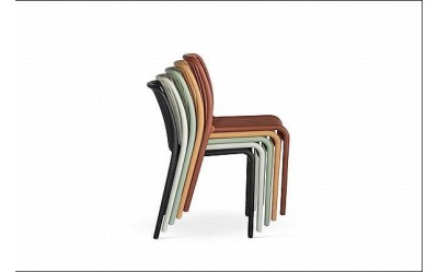 כיסא אוכל מפלסטיק דגם גרדן