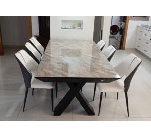 כיסא דגם גניפר 