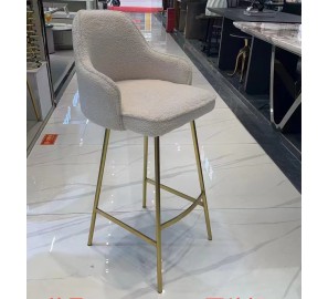 כיסא בר דיור