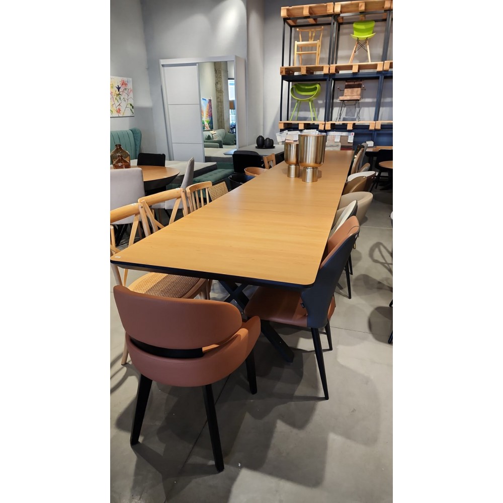 שולחן פינת אוכל נפתח