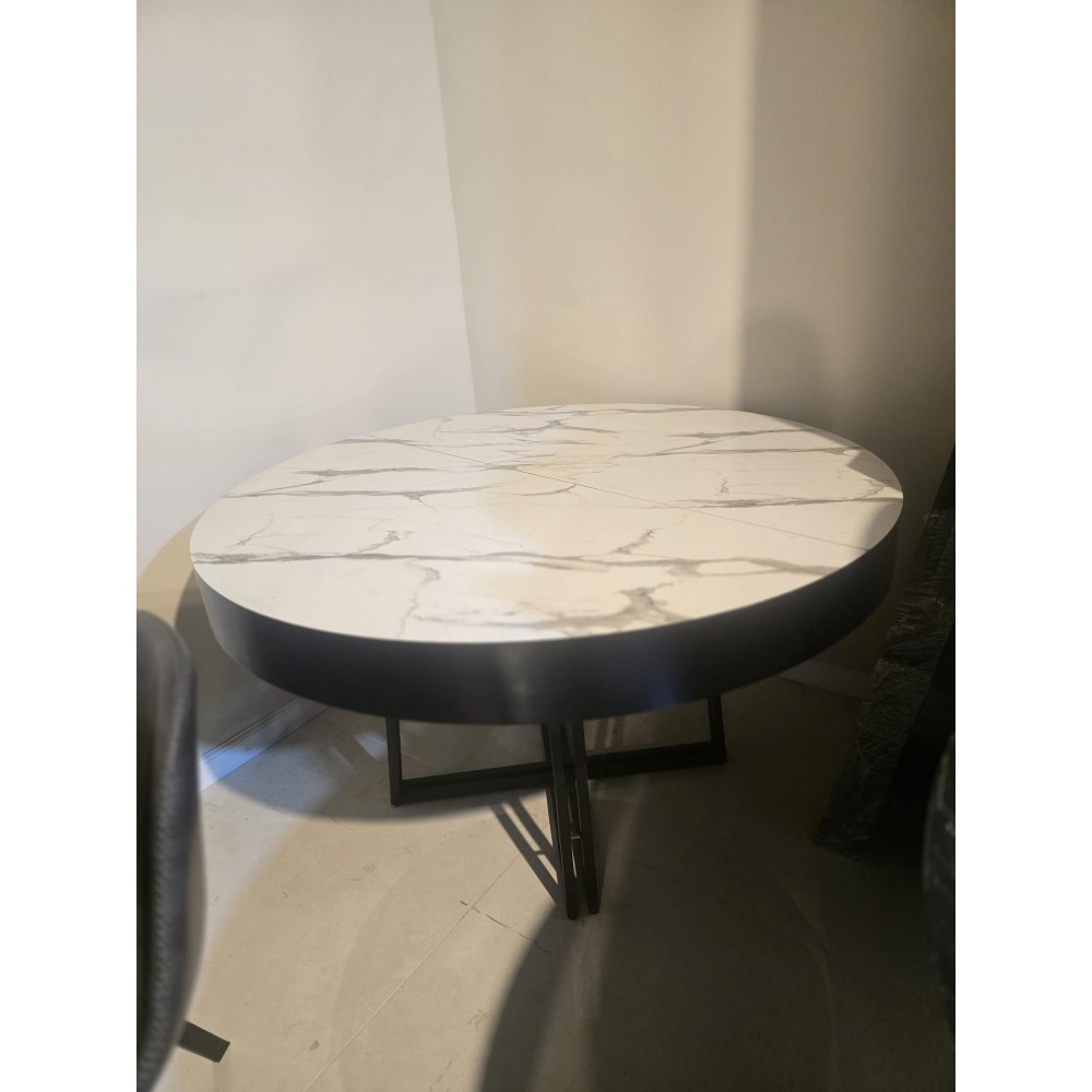 שולחן עגול דמוי שיש קוטר 130 מתצוגה