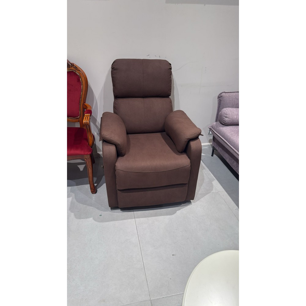 כורסת טלויזיה מתצוגה