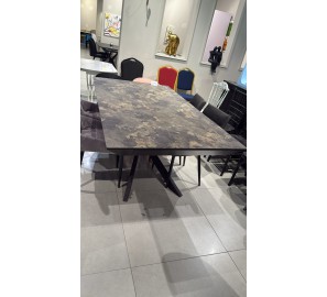 שולחן דגם 9898 מתצוגה 