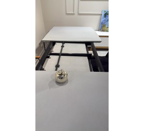 שולחן 2  מטר נפתח ל-3 מתצוגה