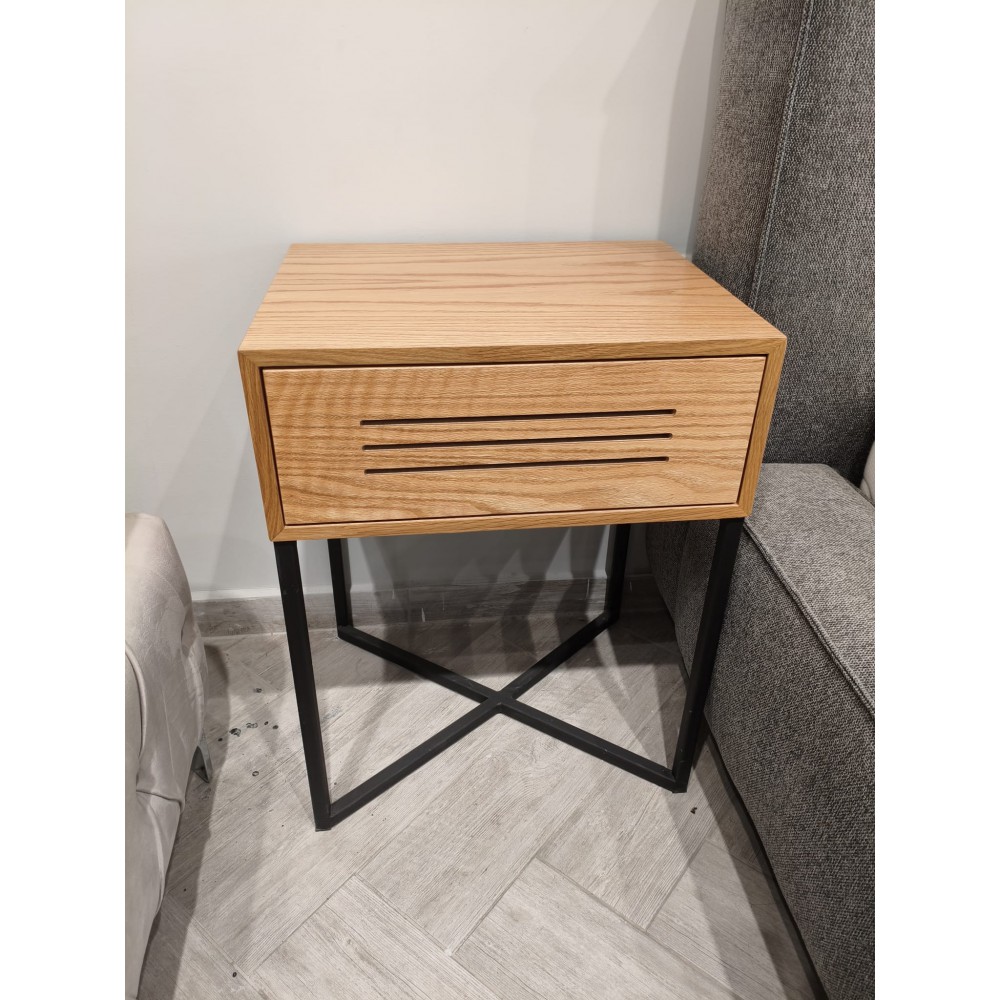 זוג שידות צד מתצוגה