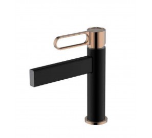 ברז פרח שחור עם זהב