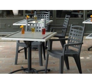 דגם כיסא פלסטיק בשבילי דגם כיסא פלסטיק בשבילי