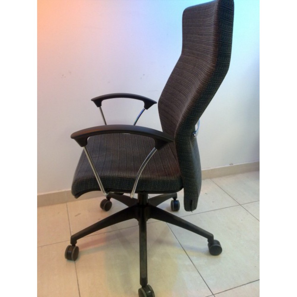 דגם כיסא עבודה/מנהל quest